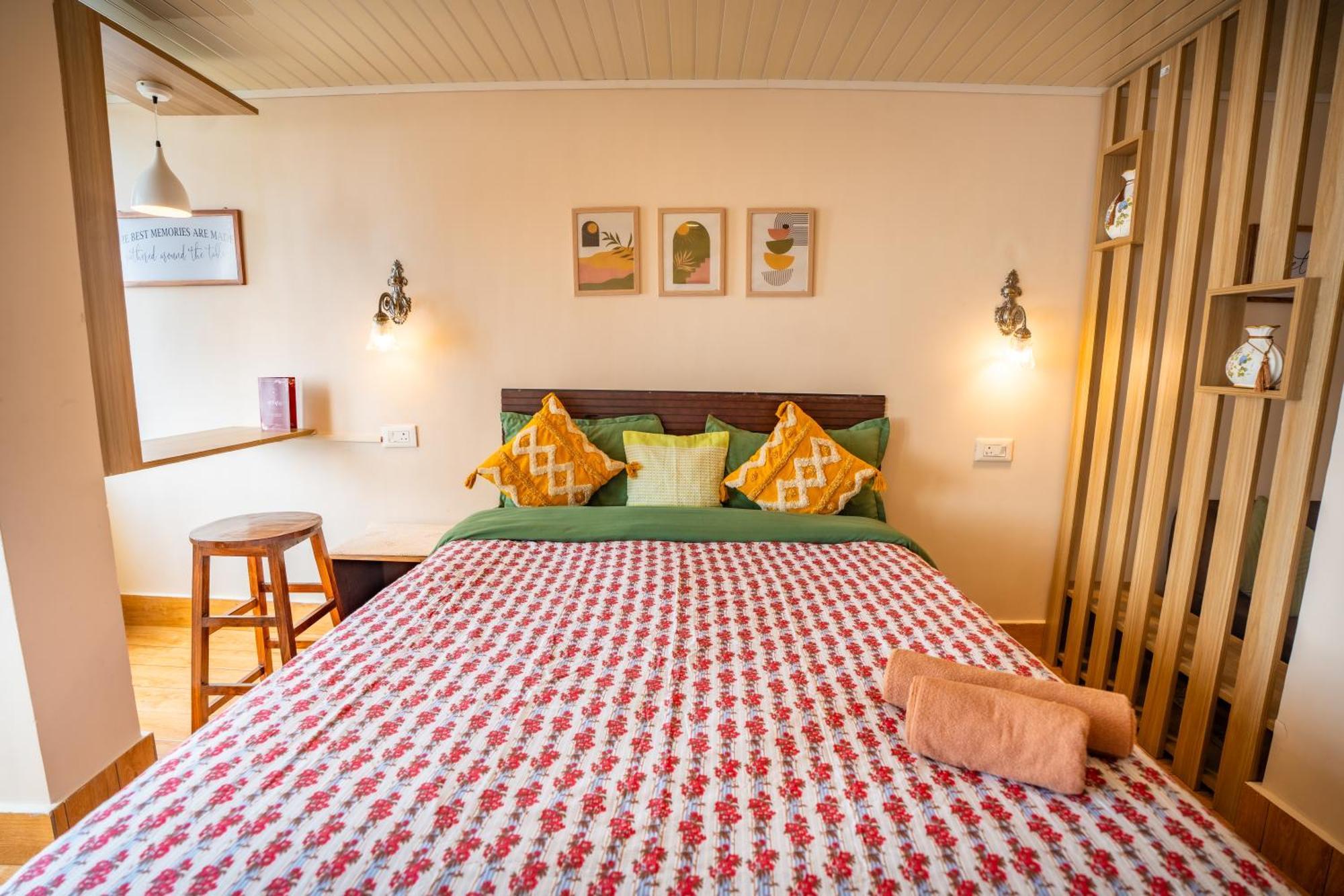 Monratino Himadrie -2 Mins Walk From Mall Road - All Rooms Have Kanchenjunga Mountain View Дарджилинг Экстерьер фото