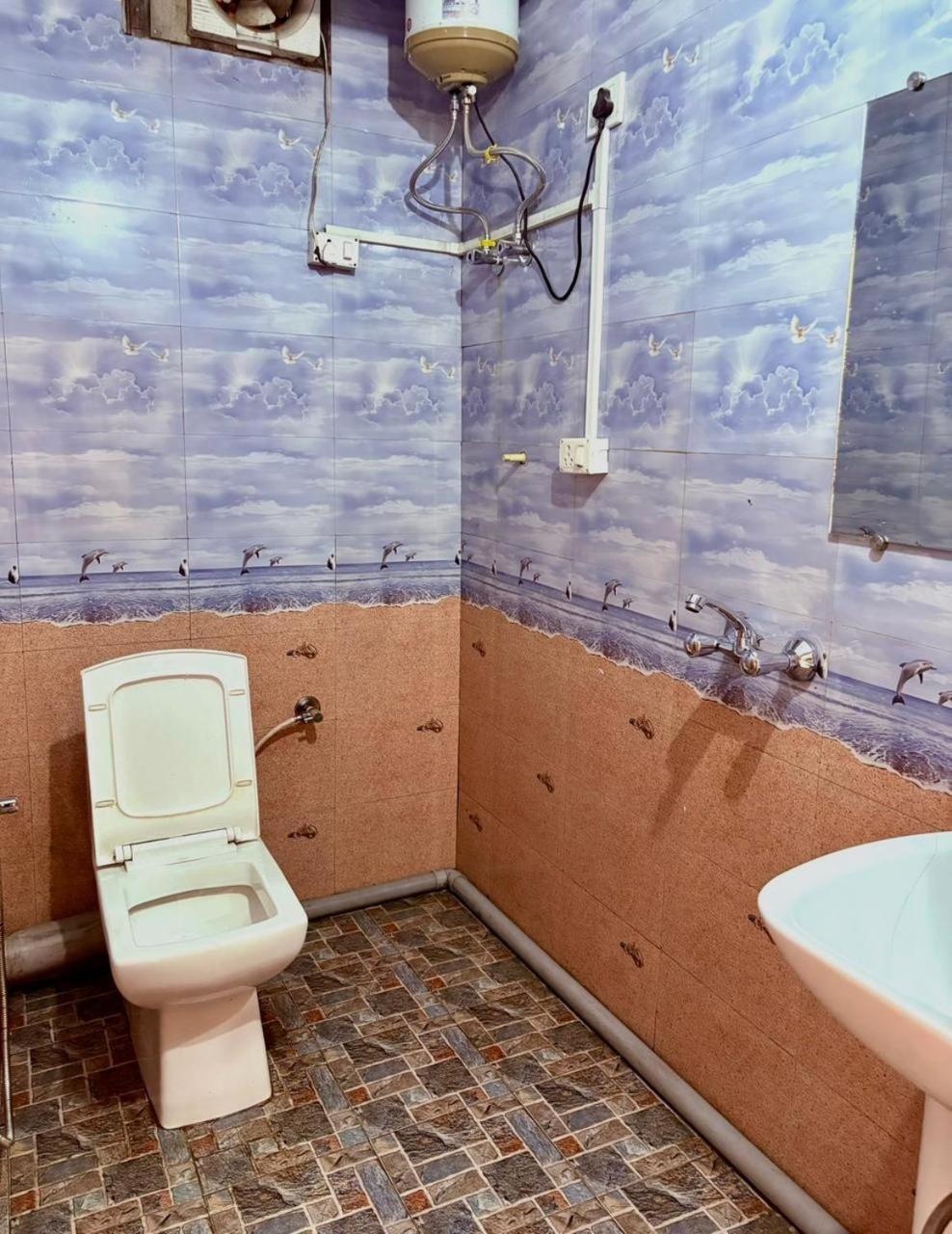 Monratino Himadrie -2 Mins Walk From Mall Road - All Rooms Have Kanchenjunga Mountain View Дарджилинг Экстерьер фото